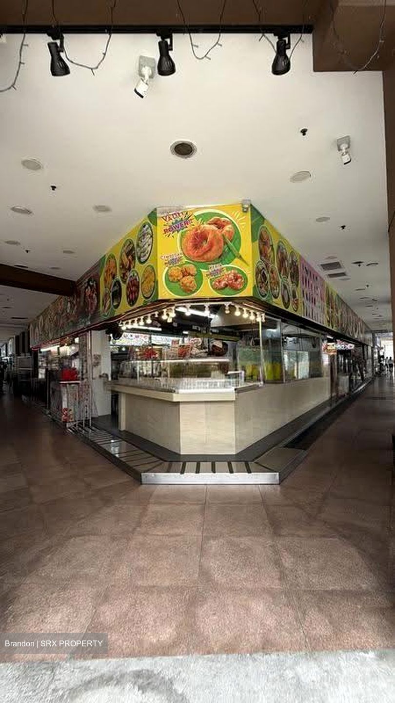 Tristar Complex (D15), Retail #619934571